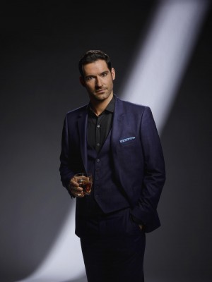 Lucifer-Season-2-Portrait-Lucifer-Morningstar-lucifer-fox-39873551-2100-2803.jpg